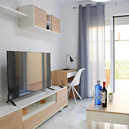 Apartment At La Isla Preciosos Cerca Del Centro De La Ciudad Y De La Playa *