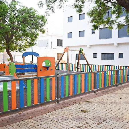At La Isla Preciosos Cerca Del Centro De La Ciudad Y De La Playa Apartment